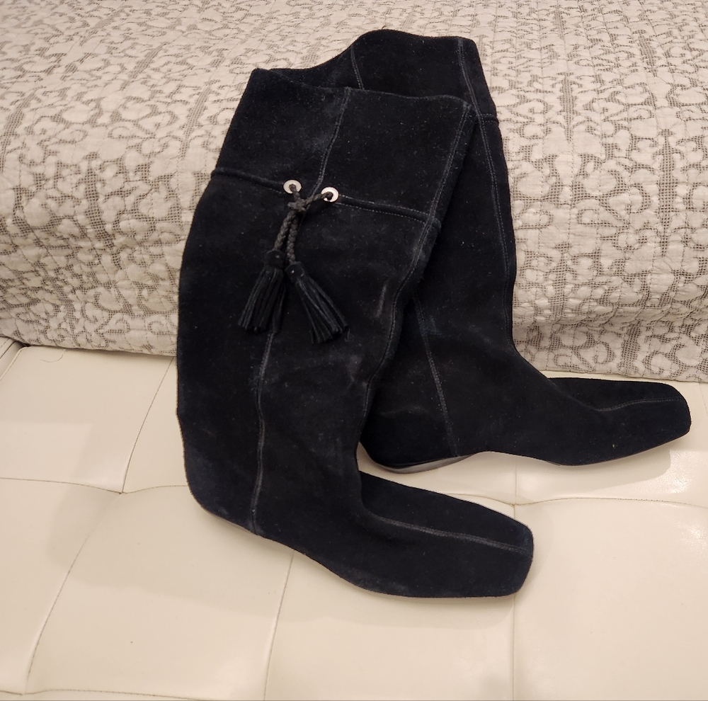 Nike Air Black Suede Women's Boots